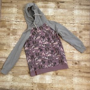 Ampersand Avenue Singlehood Sweatshirt Lilac Love